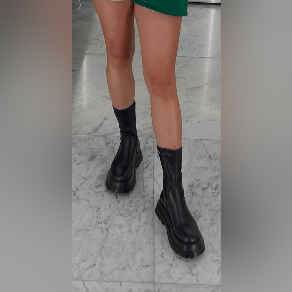 Burberry Black Leather Ankle Boots